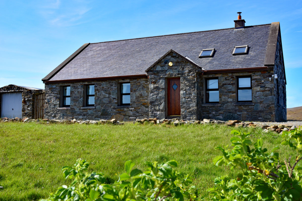 Holiday Cottage Cleggan Holiday Home 118 LoveConnemara™