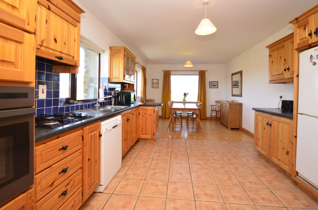 Holiday Cottage Cleggan Holiday Home 118 LoveConnemara™