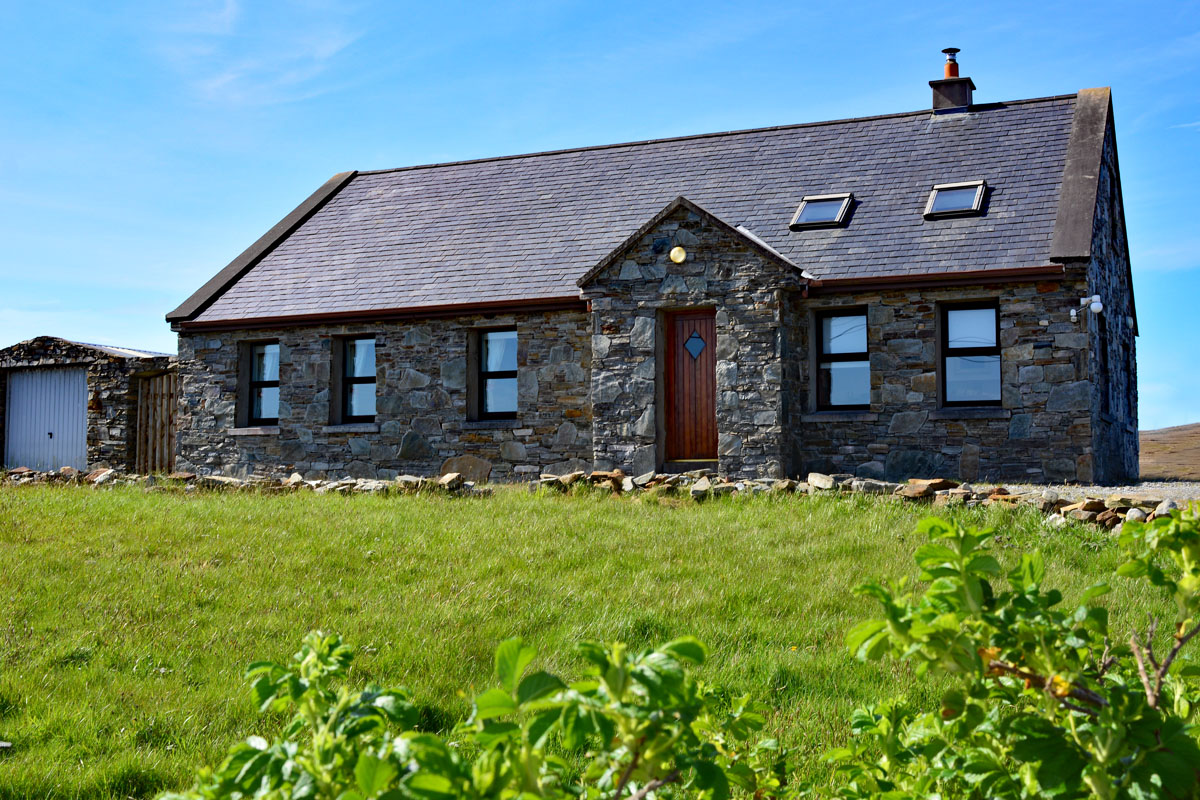 Cottage 118 – Cleggan