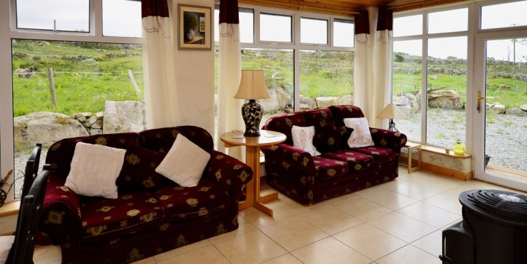 Holiday home to rent roundstone (7)