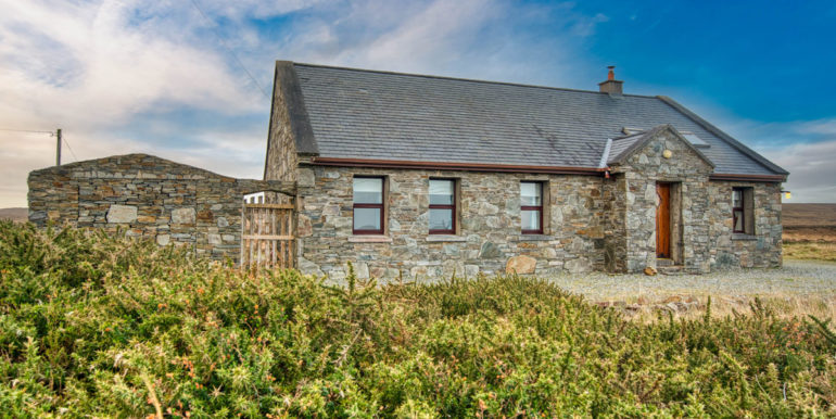 accommodation near inishbofin ferry cleggan (1)