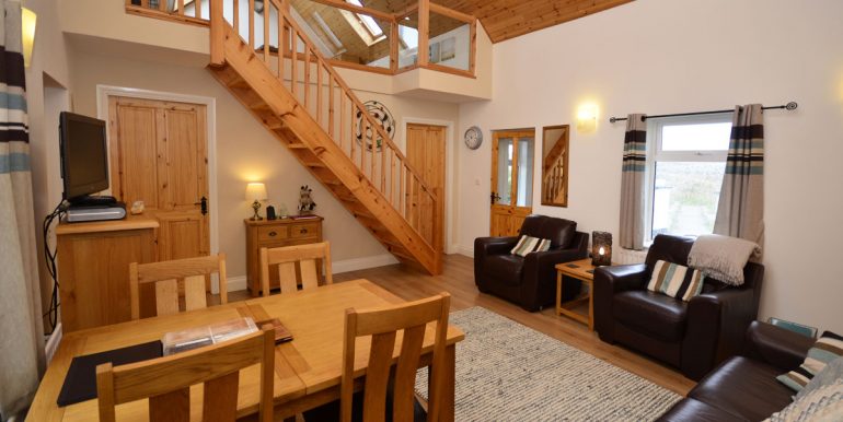 cottage to rent claddaghduff (2)
