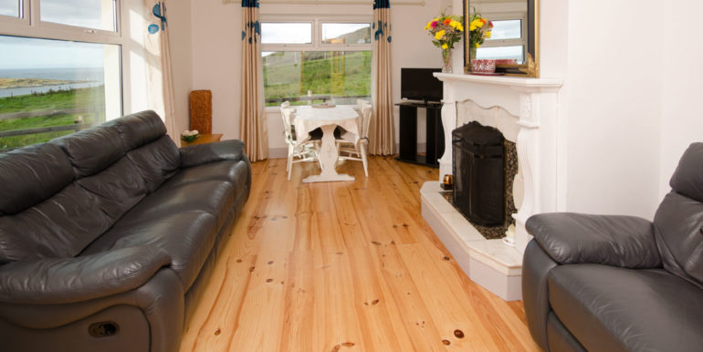 cottage to rent sky road clifden (2)