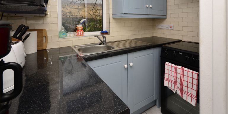 great value cottage to rent (2)