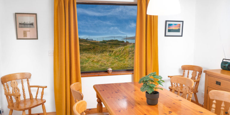 holiday home cleggan connemara galway (2)