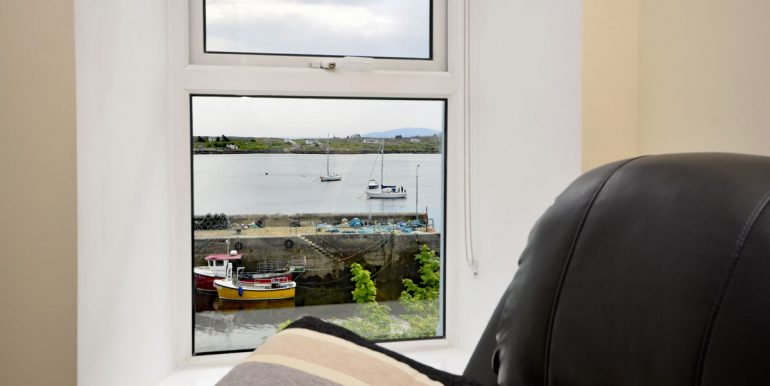holiday home in roundstone connemara (2)