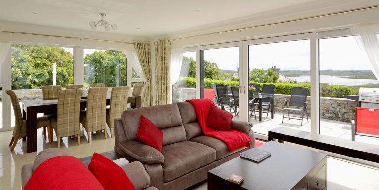 large holiday home ballyconneely (1)