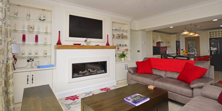 luxurious holiday home near connemara golf club