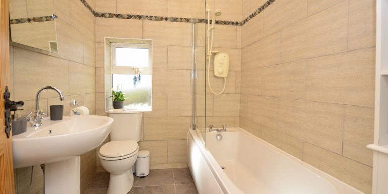 rent a holiday cottage near omey beach connemara (3)