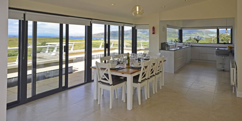 seaside holiday home near cleggan (4)