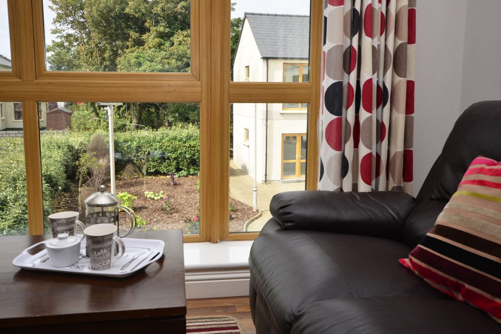 3 Bedrooms – Sleeps 4. Located in Letterfrack village beside Connemara National Park.