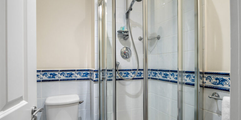 394 clifden harbour view apartment (14)