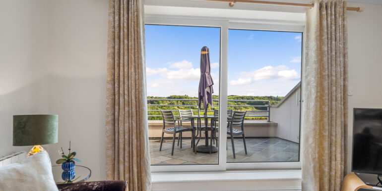 394 clifden harbour view apartment (5)