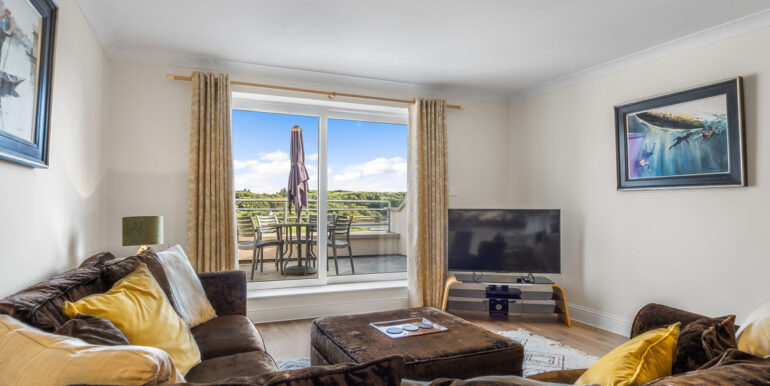 394 clifden harbour view apartment (7)