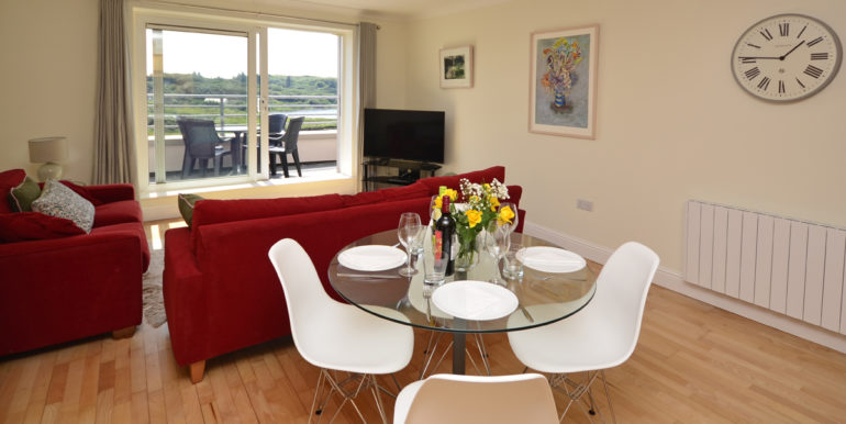 holiday apartment clifden town (2)