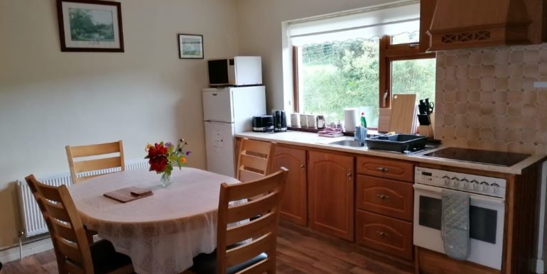 cottage to rent derrypark tourmakeady mayo (1)
