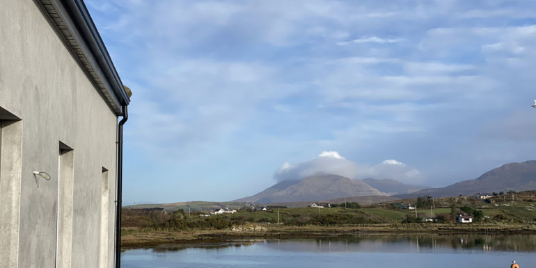 cottage to rent letterfrack connemara galway (1).JPEG