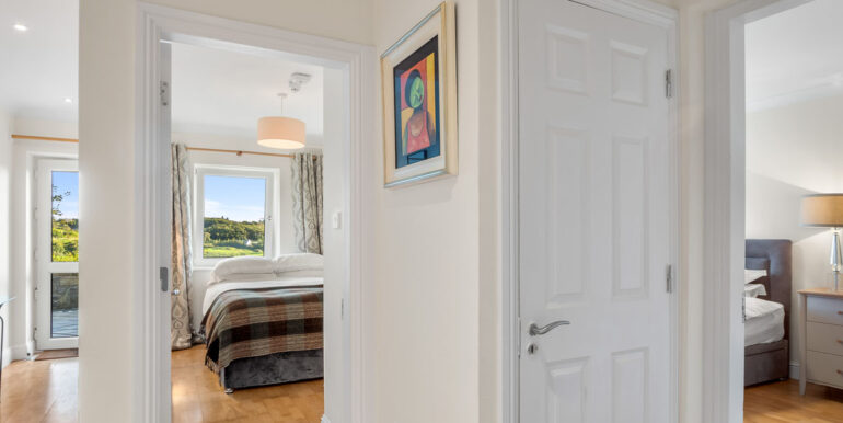 luxurious holiday apartment clifden town harbour connemara galway (5)
