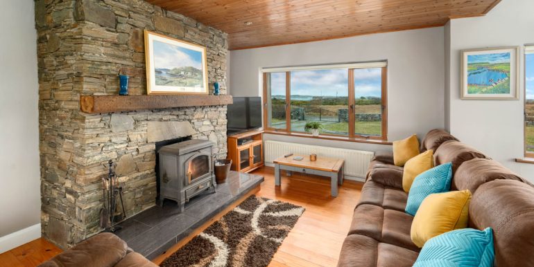 cottage to rent ballyconneely connemara wild atlantic way (2)