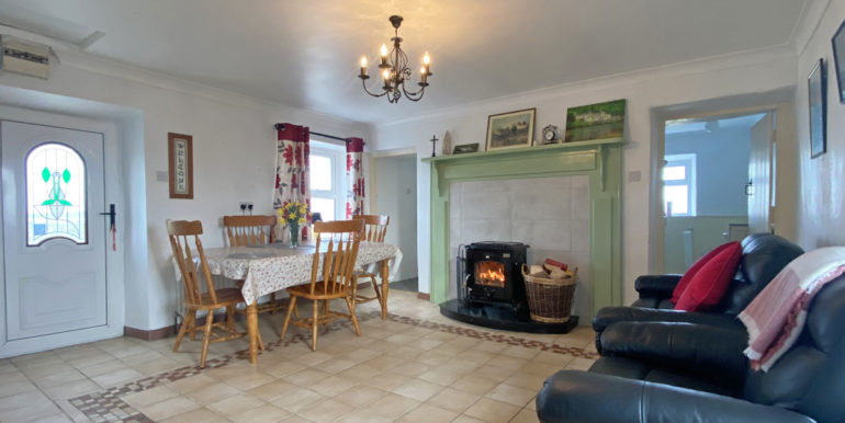 cottage to rent ballyconneely (1)