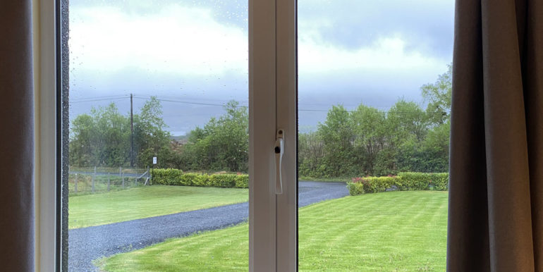 self catering holiday cottage cornamona clonbur cong galway mayo (2).JPEG