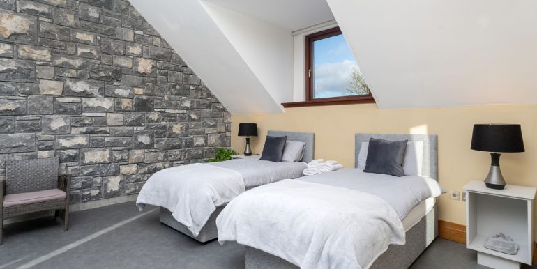 self catering large property oughterard galway (5)