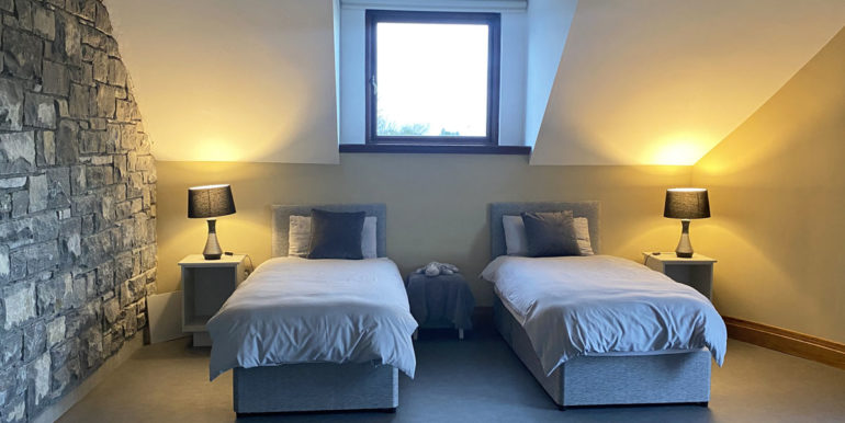 vacation rental holiday home luxurious oughterard galway (3)