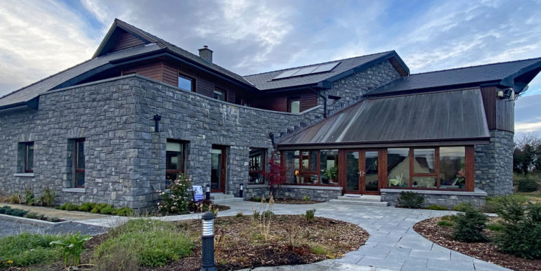 vacation rental holiday home luxurious oughterard galway (5)