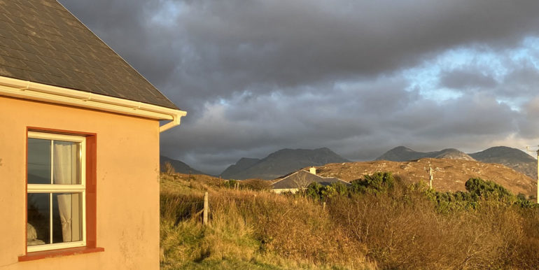 rent a holiday home near clifden galway (2).JPEG