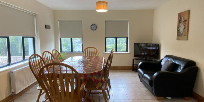 442 oughterard moycullen house to rent (10)