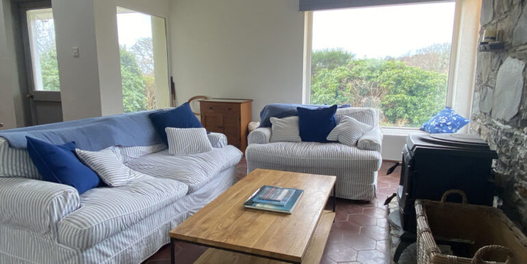 cottage to rent clifden connemara ballyconneely bog road (3)