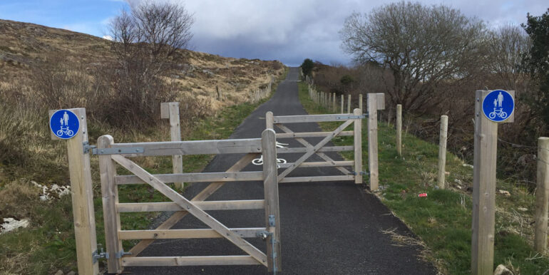 visit clifden self catering log cabin connemara greenway (2)