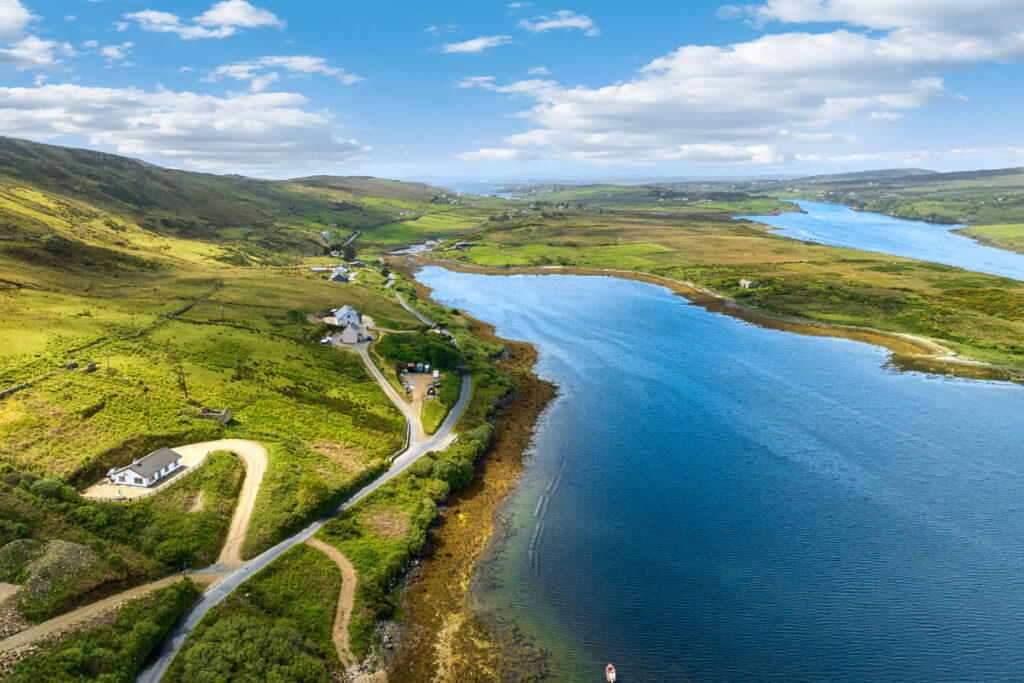 Pet friendly seaside property close to Clifden town.