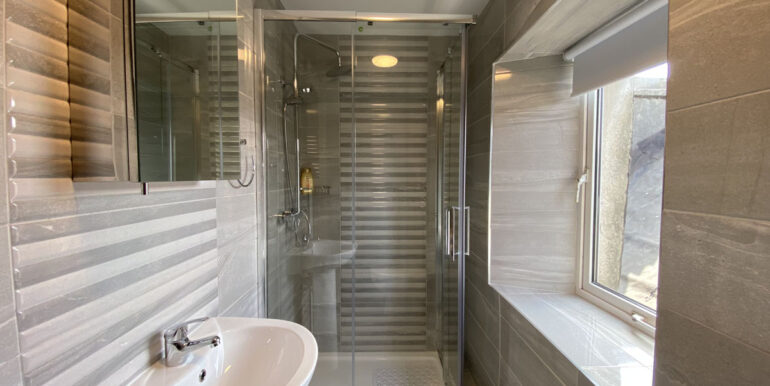 444 Clifden large self catering property (15).JPEG