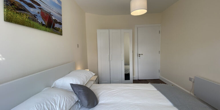 444 Clifden large self catering property (23).JPEG
