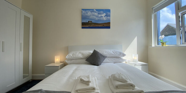 444 Clifden large self catering property (26).JPEG