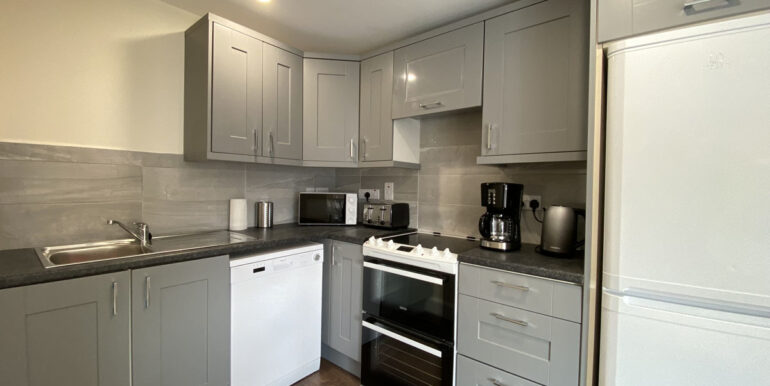 444 Clifden large self catering property (7).JPEG