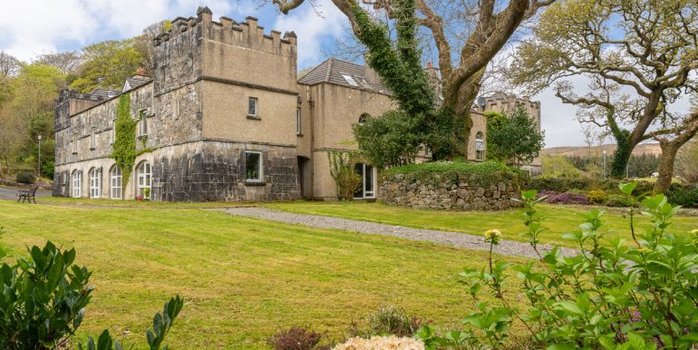 ballynahinch old manor (1)