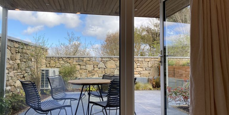 large self catering vacation rental roundstone connemara galway (2).JPEG