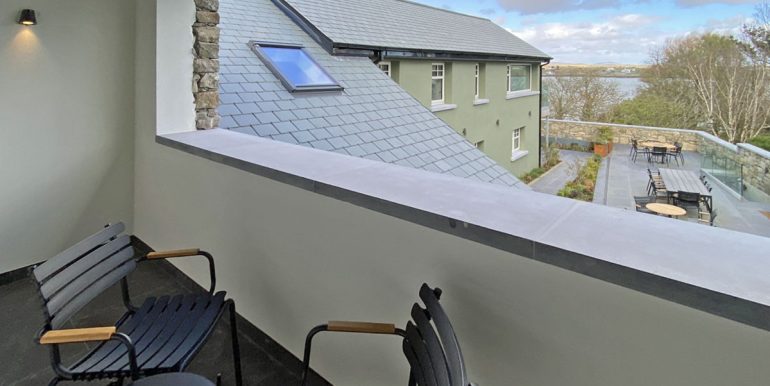 luxury self catering townhouse roundstone connemara (1)