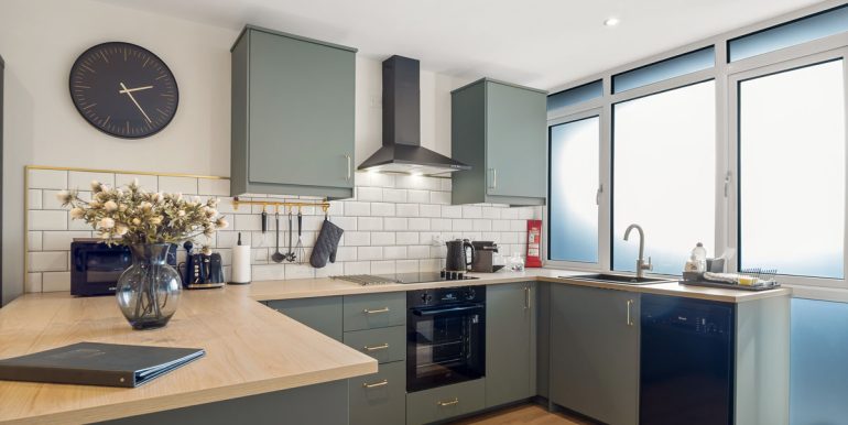 self catering holiday apartment airbnb town centre studio clifden (3)