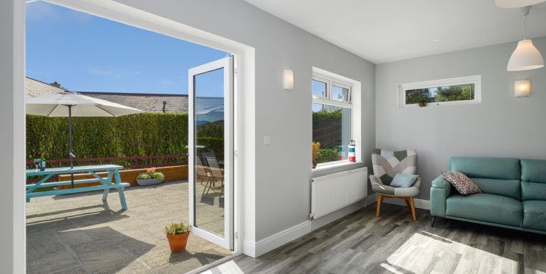 holiday cottage clifden airbnb galway connemara (2)