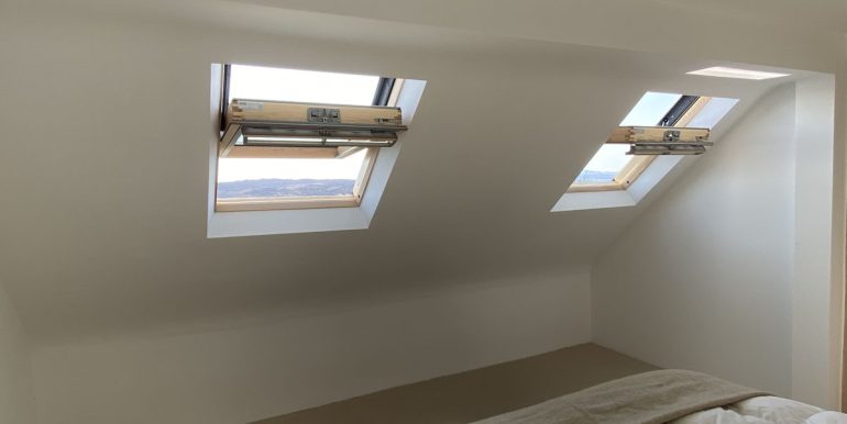 holiday home to rent cashel roundstone recess galway (4).JPEG