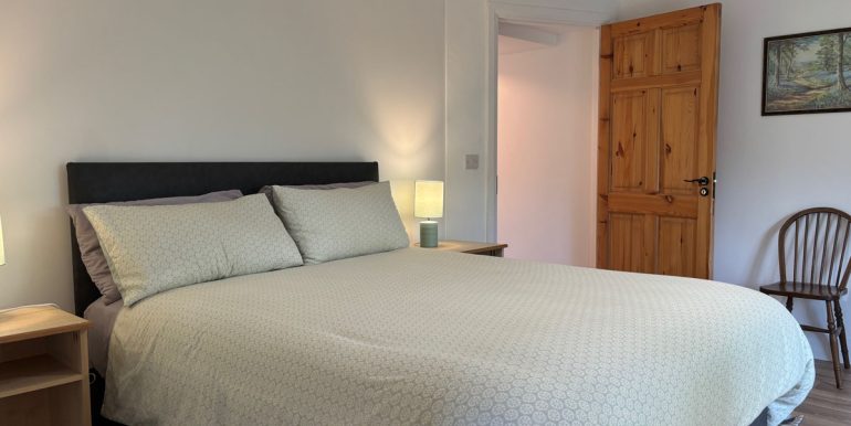 self catering holiday cottage near dogs bay roundstone (1)