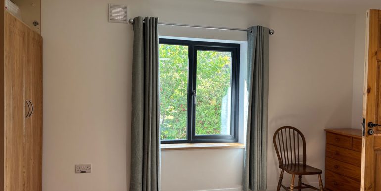 self catering holiday cottage near dogs bay roundstone (4)