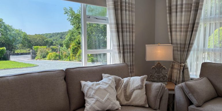 cottage to rent holiday home clifden connemara galway (2)