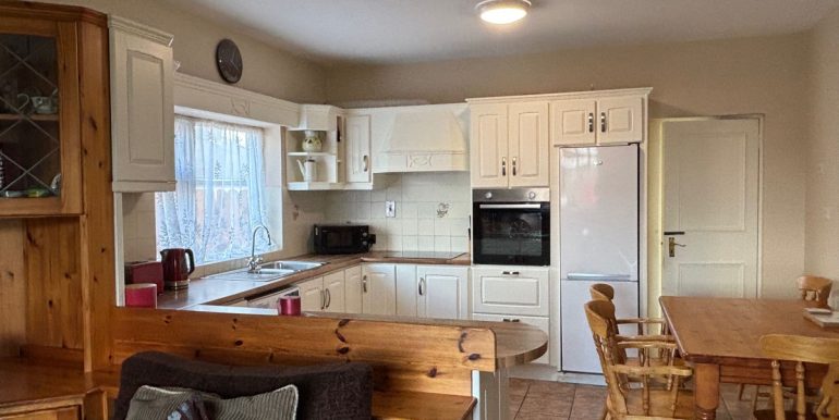 holiday home roundstone village wild atlantic way connemara (1)