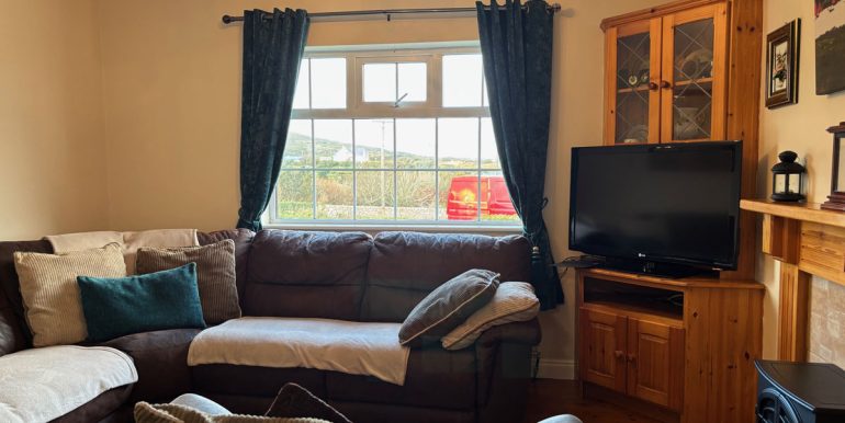 holiday home roundstone village wild atlantic way connemara (2)