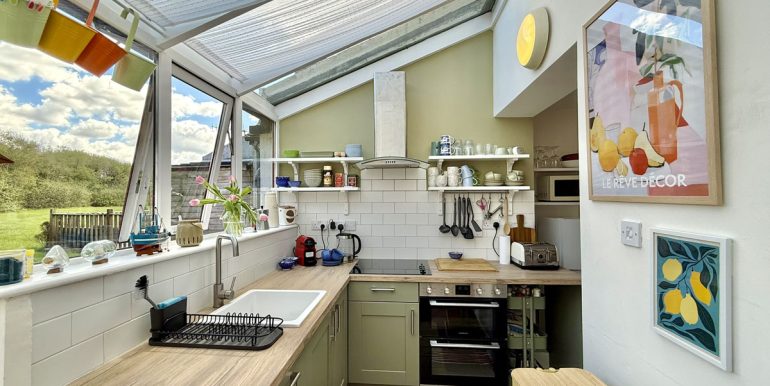 holiday cottage clifden glen holiday village (3)
