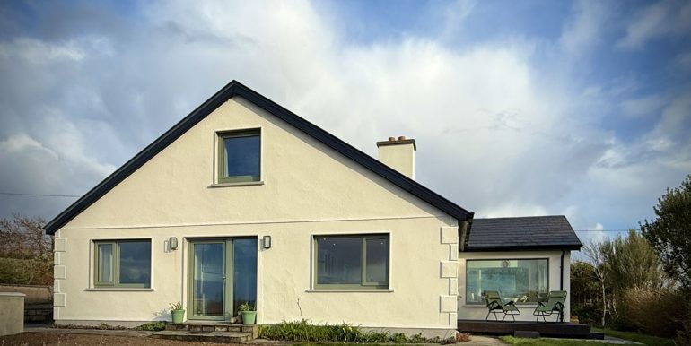 cottage to rent cleggan claddaghduff omey (2).JPEG